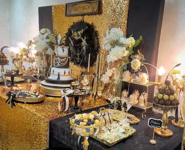Chic Gatsby Themed Wedding Table Dessert Bar