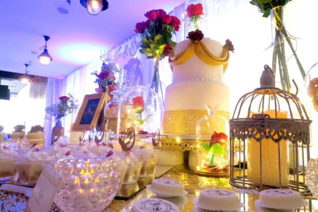 Beauty-And-The-Beast-Dream-Wedding-Treat-Table
