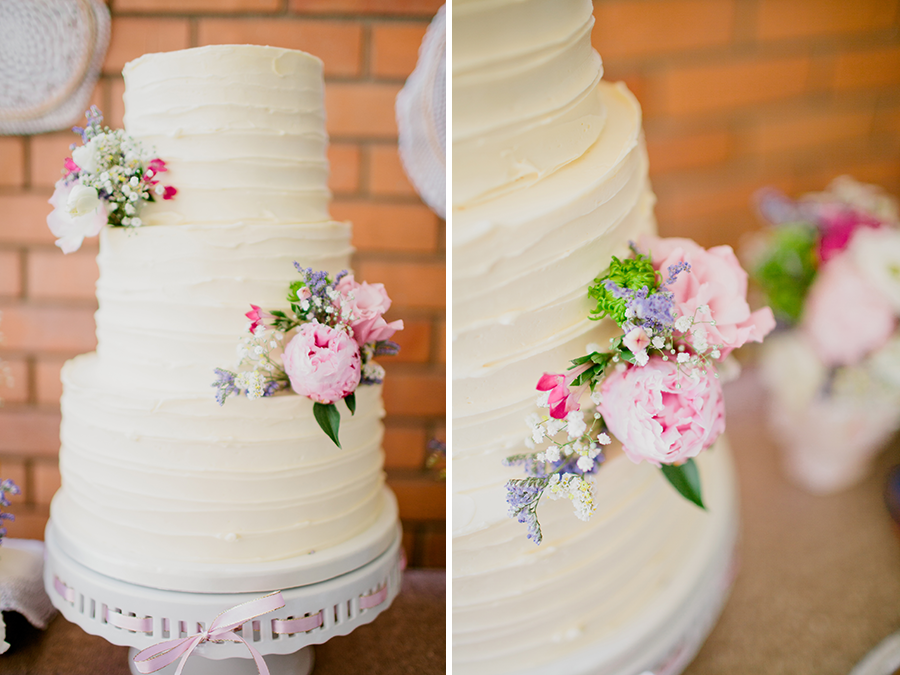 Chic-Boho-Style-Wedding-Cake