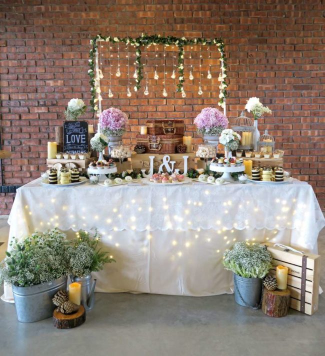 Simply-Sweet-Rustic-Wedding-Party-main-table