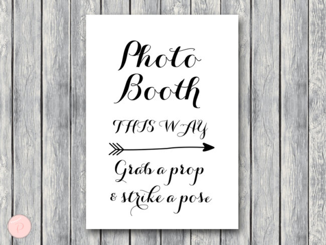 tg08-5x7-sign-photobooth-right