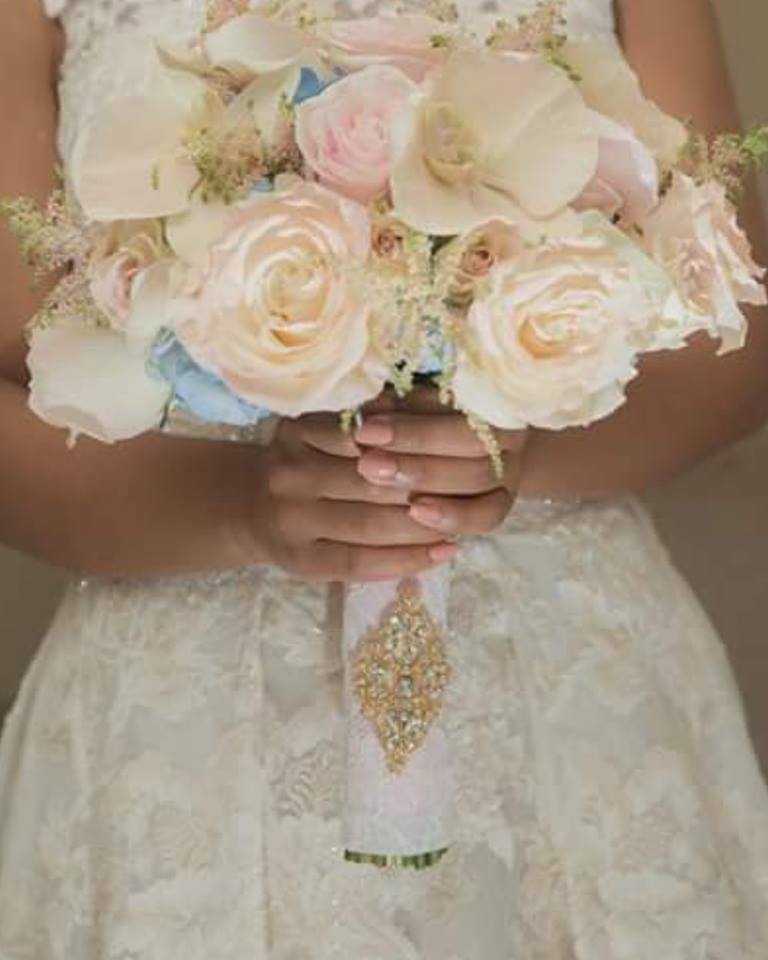 Floral-Elegant-Wedding-Flowers